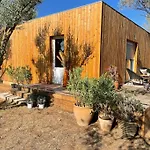 Studio Provencal Atypique Avec Jacuzzi Prive