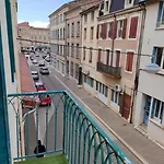L'Eynard 1 - T2 Le Long Des Quais De L'Isere
