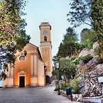Studio Au Calme, Avec Terrasse Et Parking A Eze Village