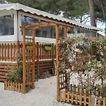 Mobilhome 6 Personnes En Bord De Mer