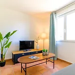 Select'Sohome - Magnifique T2 Sur Les Hauteurs D'Aiguebelle Avec Piscine Privee Et Vue Mer !- Rocca Bella