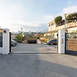 L8 Calm, Panoramic Sea View Withterrace, Parking & Ac