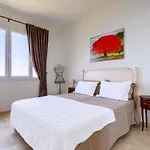 Sea View Apartment Between Nice And Monaco - 2