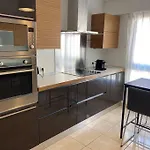 Free Parking, 2Min Walk To Monaco, 2 Rooms, 100 Mq