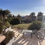 Appartement Renove 2 Chambres Avec Piscine Et Tennis A La Croix Valmer - Fr-1-726-12