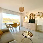 T2 - Le Vadon, Bord De Mer