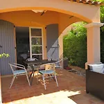 Maison Lumineuse Avec Terrasse, Acces Piscines, Parking Privatif - La Croix-Valmer - Fr-1-726-22