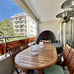 Beautiful Flat With Terrace Near Croisette
