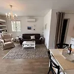 Appartement Renove Avec Jardin A 1.2Km De La Plage De Gigaro, La Croix-Valmer - Fr-1-726-23