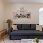 1 Bedroom Apartment In Nice Port