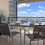Charmant T2 Climatise Avec Grande Terrasse, Piscine Et Parking Privatif, Proche Plage Et Commerces. - Fr-1-251-441