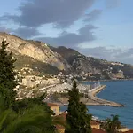 Villa L'Ensoleillee Vue Panoramique Mer, 250 M De La Plage Et Du Centre Ville