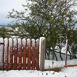 Charmant Gite Avec Jardin Privatif, Proche Montbrison, Equipe Moderne Et Confort Total - Fr-1-496-117
