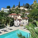Superbe Duplex 3 Pieces Au Calme Avec Terrasse, Parking Prive Et Wifi - Fr-1-196-294