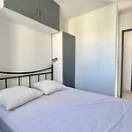 Bright 26 M With Pool In Frejus