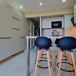 Apartment 4 Guests With Access To The Beachfrejus