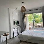 Le Maya - Studio Avec Piscine Antibes