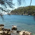 Athena Ohana, Les Pieds Dans L'Eau