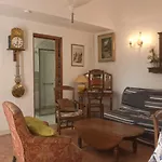 Maison Le Palais, 2 Pieces, 4 Personnes - Fr-1-418-61
