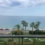 Cannes Front De Mer