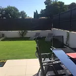 T2 Jardin A Deux Pas De La Mer
