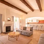 Villa Pastel