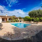 Villa Pastel