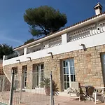 Maison De Ville Dans La Villa Brise Des Pins