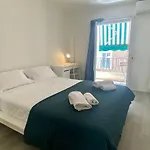 Suite Gloria Five Stars Holiday House