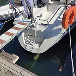 Bateau A Quai St Raphael, 4 Couchages , Voilier Etap 28I