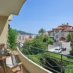 Designer Flat, Luxurious, Close From Palais, Terrasse, Private Garage, Air Conditoning
