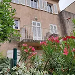 Appartement Port De Hyeres