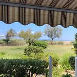Appartement Climatise En Bord De Mer, Le Lavandou - Fr-1-308-181