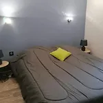 Appartement A Proximite Des Plages Et Commerces