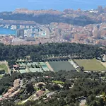 Monaco Vintage Beach