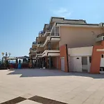 Appartement Neuf 56M2 Climatise Acces Direct Plage