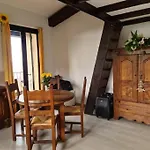 Grand Studio 35 M2 Avec Mezzanine Et Vue Mer