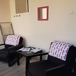 Loveroom