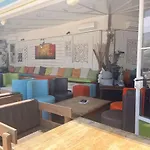 Frejus: Appt 2P, 5 Pers, Piscine, Plage A 150M, Parking, Animaux Ok - Fr-1-226A-357