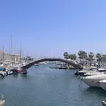 Frejus: Appt 2P, 5 Pers, Piscine, Plage A 150M, Parking, Animaux Ok - Fr-1-226A-357