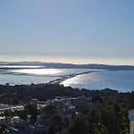 T2 Hyeres 5 Personnes