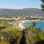 Charmant T2 Avec Piscine, Tennis, Wifi Et Garage A Bormes-Les-Mimosas - Fr-1-610-92