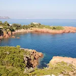 Agay Cap Esterel Le Hameau F2 Clim Plein Sud Dernier Etage Magnifique Vue Mer
