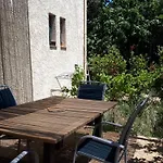 Les Pucines Bis Bas De Villa 29 M2 Luxe Rez De Jardin Climatisation Plein Sud