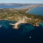 Appart Cocooning Proche Centre Avec Parking, Climatisation