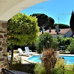 Villa Climatisee Avec Piscine Et Jardin, A Deux Pas De La Plage, Cavalaire-Sur-Mer - Fr-1-100-293