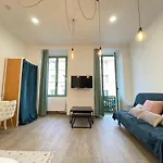 Nice Renting - 2 Massena - Luxury Loft - Balcony Massena Square View - Aircon