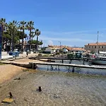 110 M2 De Terras Vue Mer, Pieds Dans L Eau Pour 6 Pers Maxi Avec Clim Et Wifi Fibre Avec 390 Places De Parking Gratuites A Proximite