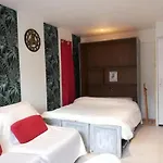 F1 Bas De Villa, Calme, Proche Plage Et Commerces