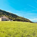 Gite 11 Pers - Cadre Magnifique